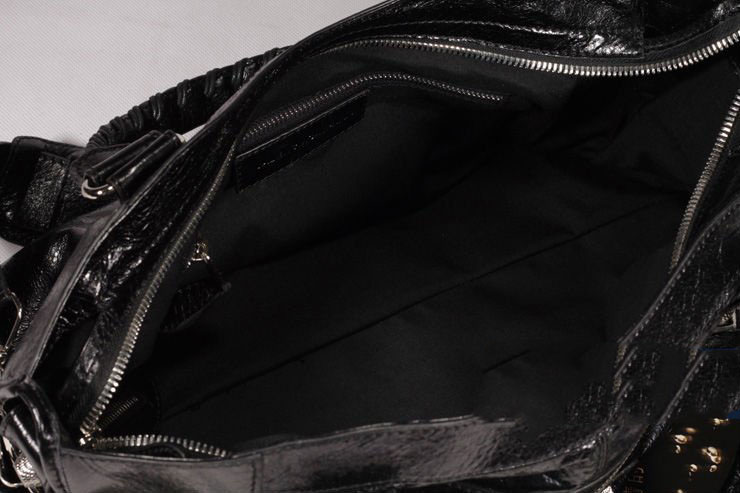 black-(15)