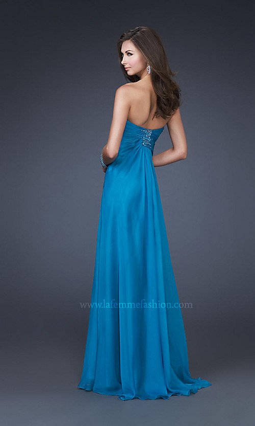 PromGirl-586670310