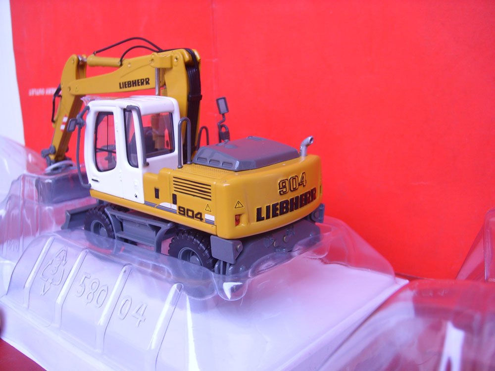 STP60151.jpg