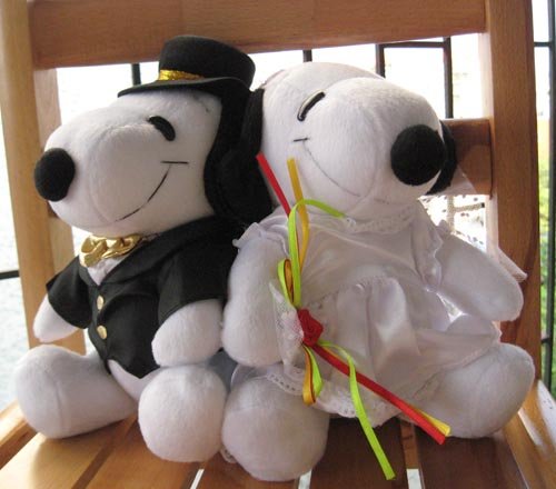 Snoopy Wedding plush.jpg