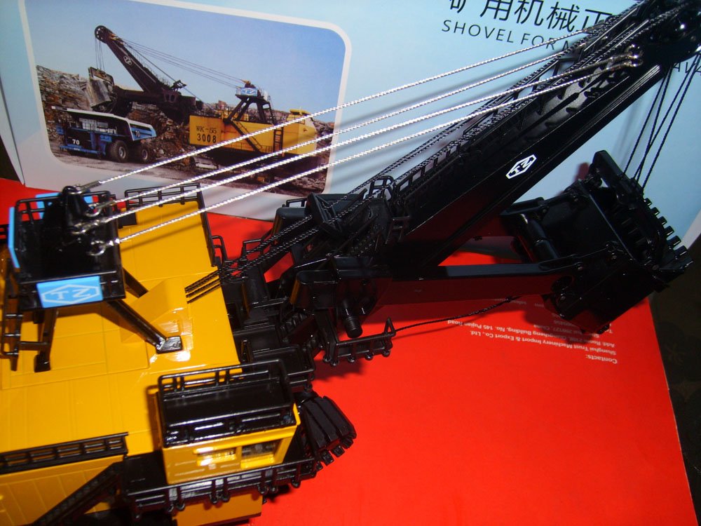 STP60215.jpg