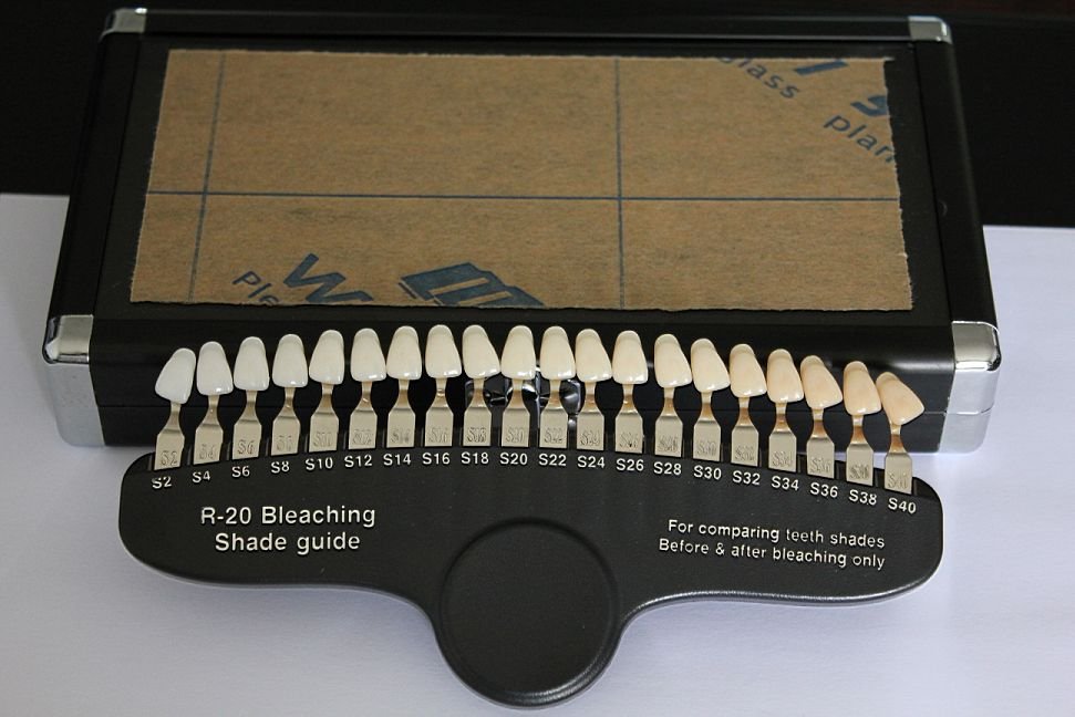 shade guide B.jpg