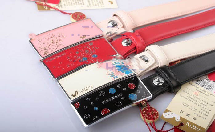 100% genuine leather belt,CHINA TOP BRAND leather belt,4 panel buckles,Women's fashion belt 12.jpg