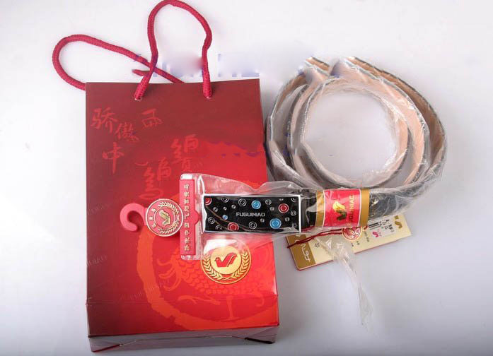 100% genuine leather belt,CHINA TOP BRAND leather belt,4 panel buckles,Women's fashion belt 13.jpg