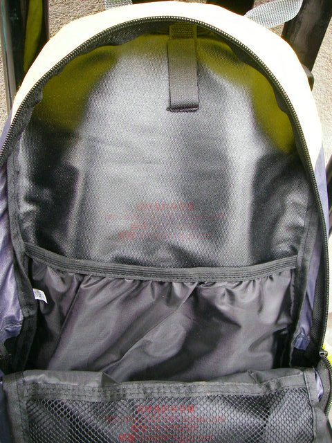 1103091220dbf0e4490cb397b1.jpg