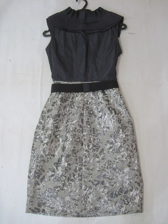 101119-03  BCBG  2 4 6  280 110-E32 90 85 (2)-1