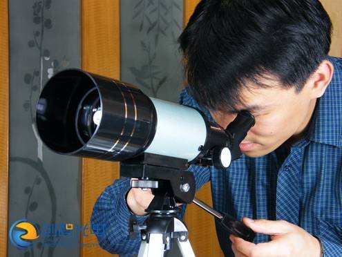 Hot Ningbo Phoenix F30070 Astronomical Telescope