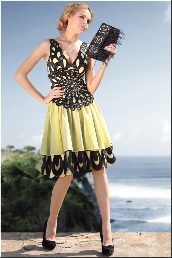 Free Shipping! MOQ:1 Piece, 2011 New Style Sleeveless Cocktail Dress, Fashion Design Ladies Sexy Short Dress 82591# Wholesale