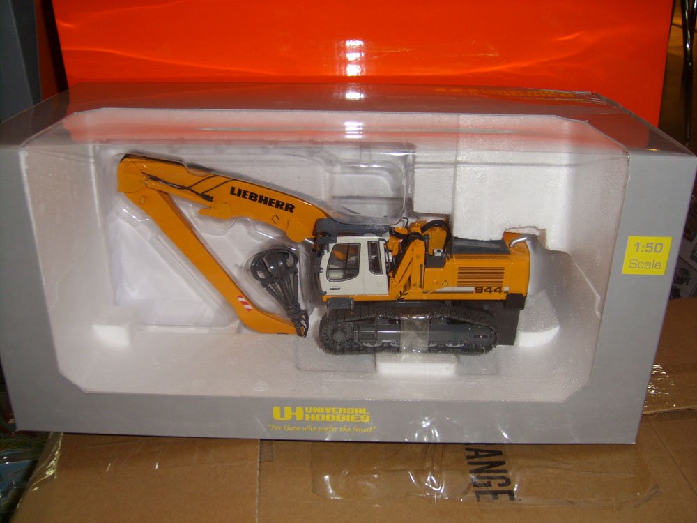 Free Shipping 1:50 Liebherr R 944 C - Hydraulic Excavator Industrial Toy