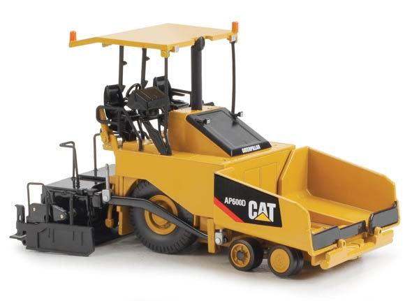 Norscot 55260 - 1:50 Caterpillar AP600D Asphalt Paver with Canopy Toy