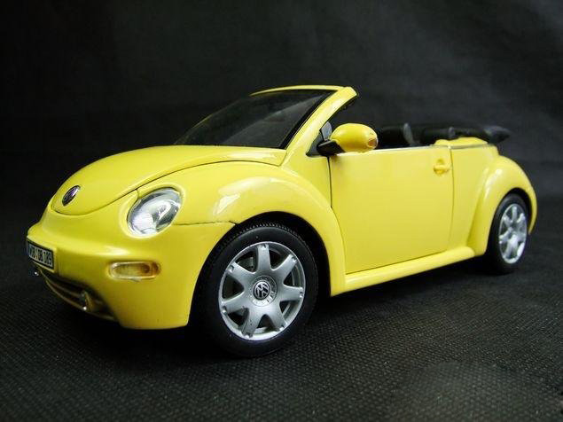 1/18 ALLOY CAR MODEL Volkswagenwerk-BEETLE Car