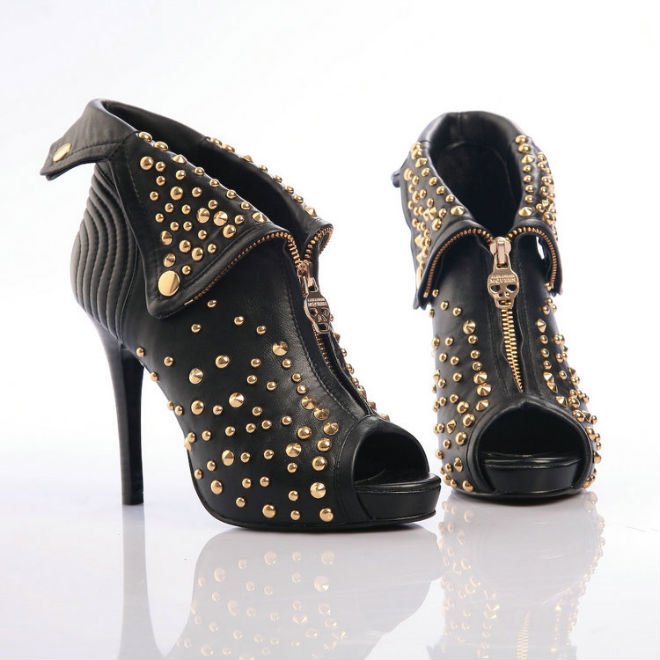 2011 New Skull Boots, Ankle Boots, Boots Rivets,100%genuine Leather,free Shipping