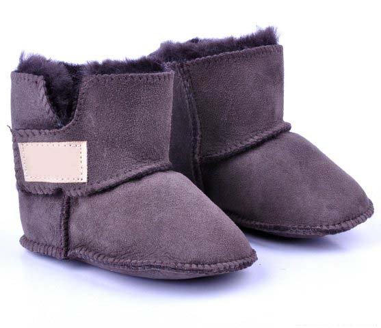2010 New Free Shipping Wholesale Fashion Baby Shoes Infant Shoes Boots Baby Boots 5202 Boots Brand Kids Boots