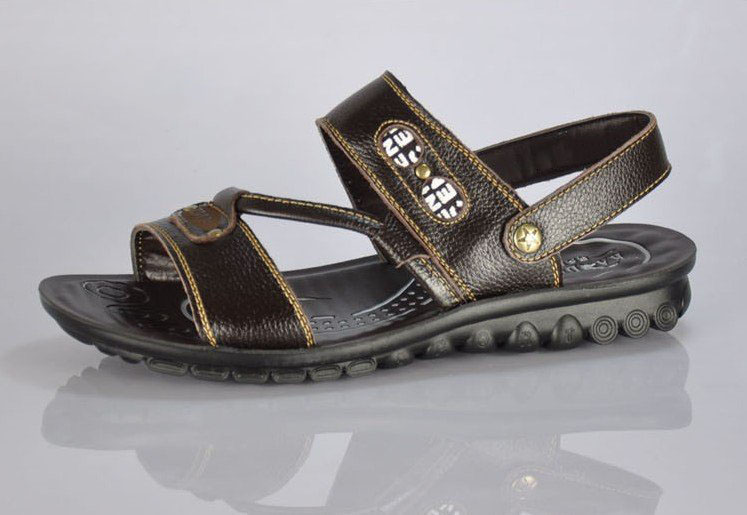 Free Shipping Hot New Leather Series Debut 2011 Fashion Casual Sandals
