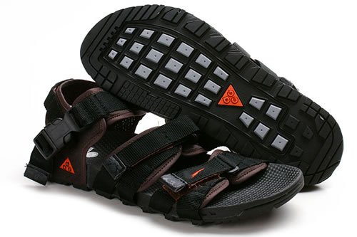 Wholesale 2010 Hot Sale Brand New Beach Sandals/Brand Men's Sandals/Walking Shoes/Sneakers/Loafers/Size 40-44 + Free Shipping