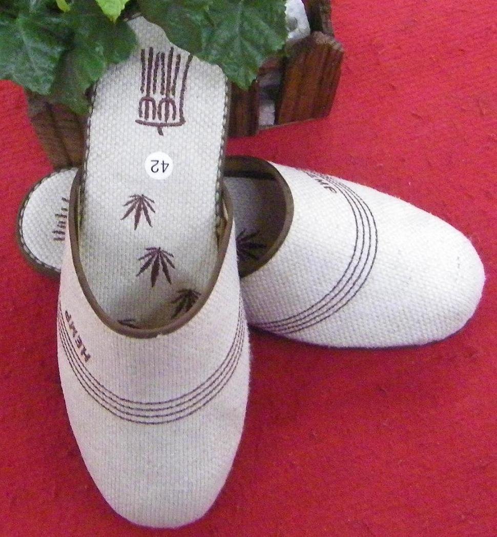 Wholesales Guaranteed 100% Top Grade Men's Hemp Slippers +Free Shipping
