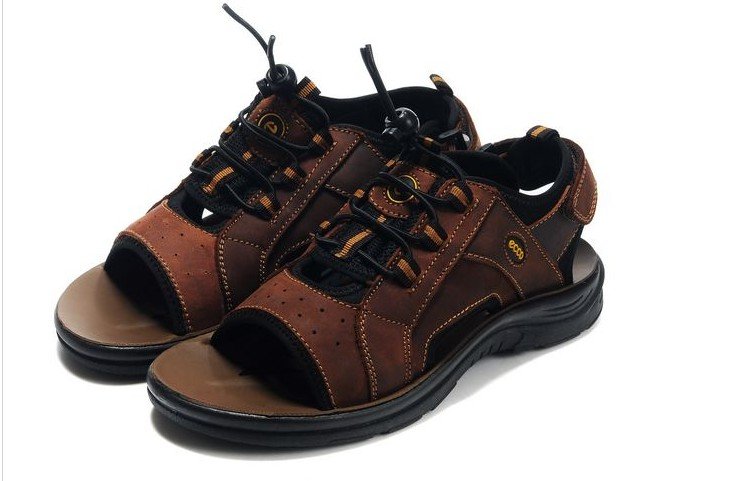 Men's Leather Sandals Free Shipping Seismic Design of The New Super-soft Sandals
