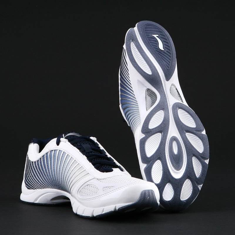 2010 Hot Selling NEW Li-Ning Shoes China Brand Men's Running Shoes, Sport Shoes, White.