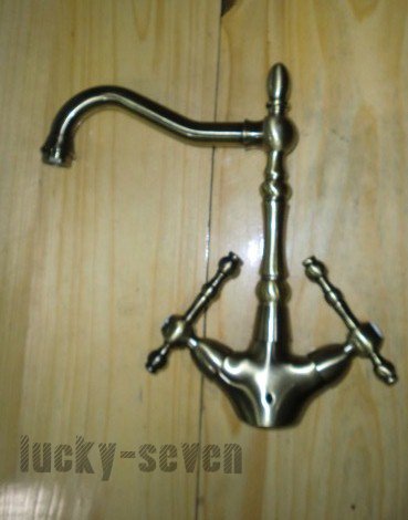 100% Guarantee! Luxury Antique Bathroom Brass Basin Mixer TAP Two Handle Brass Antique Faucets Mixing Faucet Kitchen Mixer