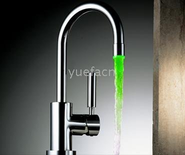 Single Handle Chrome Centerset LED Kitchen Sink Faucet -Wholesale - Free Shipping (L-4006)