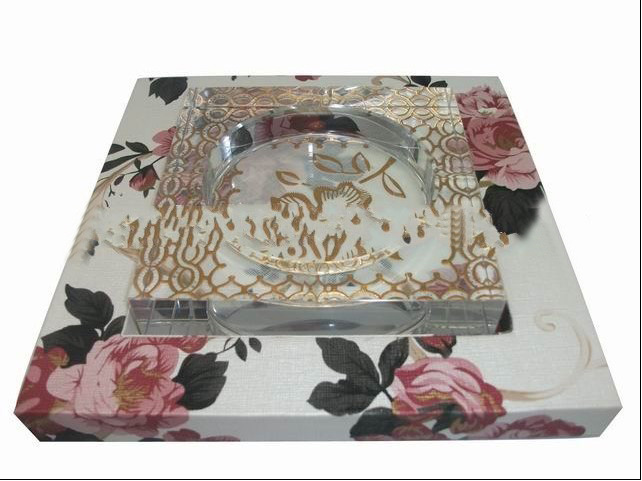 Free Shipping -- Leather & Crystal Cigarette Ashtray