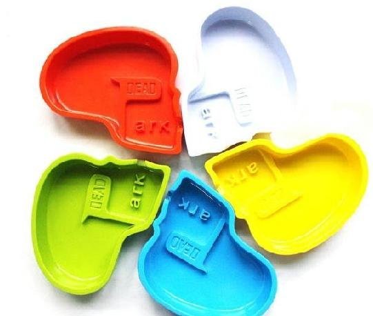 Novely Dead Ashtray Park Cigarette Smoking Ashtray Brone Figure Gift For Smoker Smoking Cessation