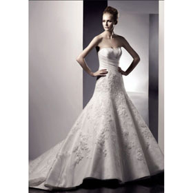 Appliqued Bridal Wedding Dress 2011 Fashion Design Floor Length Wholesale Price+free Shipping Top Quality