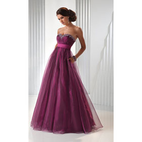 Sweetheart Neckline Beaded Ruched Bodice Layered Skirt Floor Length Tulle Wedding Dress