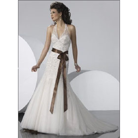 Customized High Quality Floor Length with Nice Sash Super Deal Wedding Dress(HA8014)