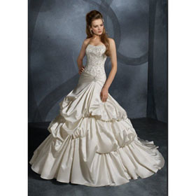 Beaded Bridal Wedding Dress Strapless Lace-up 2011 Fashion Design Floor Length Wholesale Price+free Shipping