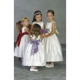 Style(FGD0126) Junior Bridesmaid A-line Round-neck Tea-Length Satin Dress 2010