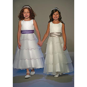 Style(FGD0029) Junior Bridesmaid A-Line Round-neck Tea-length Organza Flower Girls Dress 2010
