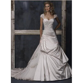 Free ShippingPopular Sweetheart Ivory A Line Wedding Dress