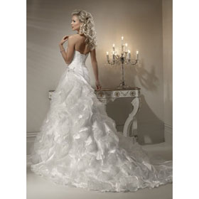 2011 New Arrival Free Shipping Sleeveless A Line Chapel Train Ruffled Organza Wedding Dresses WD5149