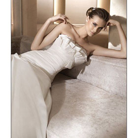 2011 Satin A Line Wedding Dress Evening Dress Prom Gowns Bridal Dress Free Shipping