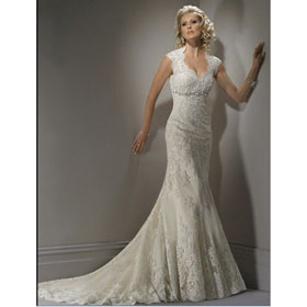 A Line Gown Button Zipper Closure Lace Decorative Beading Chapel Train Keyhole Back Long Wedding Dresses 8007