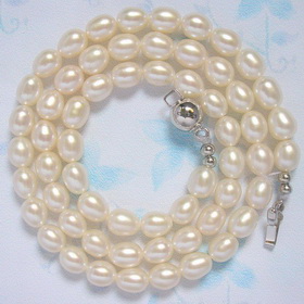 1pcs Jewelry 7.5-8mm Freshwater Oval Luster Pearl Beaded Necklaces +gife Box
