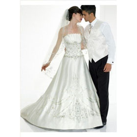 Free Shipping-satin Strapless Embroidery A Line Wedding Dress with Chapel Train Hot Sell 2011 Luxurious Bridal Gown