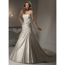 New Arrivals! Sexy Taffeta A Line Wedding Dresses Intricate Criss Cross Bridal Gown MGN012 BCD