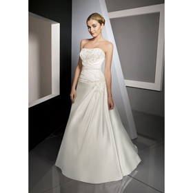 2011 New Style Wholesale/retail Strapless A Line Wedding Dress/wedding Gown