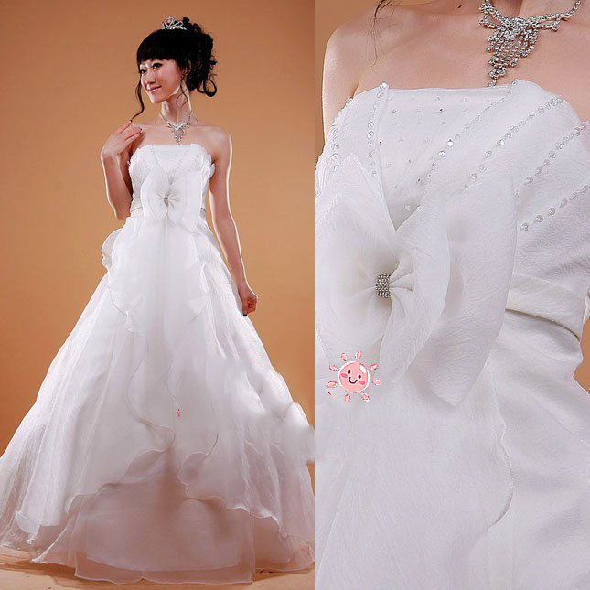 100% 2010 New Brand Vogue White Beautiful Tobe Top Sexy A Line Wedding Dresses 1pcs/lot