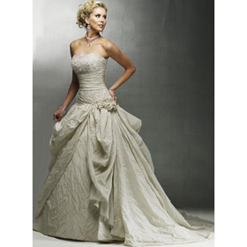 A Line Wedding Dresses Strapless Chapel Train Bridal Wedding Ball Gown Prom Dress 272