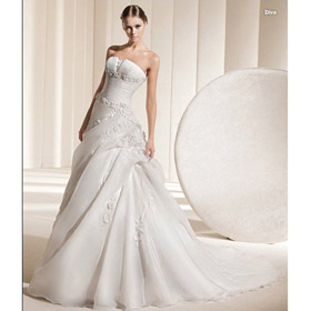 FREE SHIPPING! 2011 Trailing Embroidered Wedding