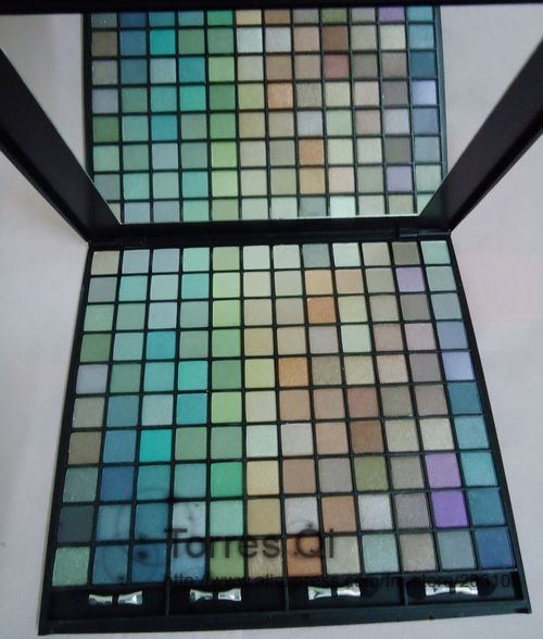 Free Shipping The Last 3 Pcs Only $16.84/pcs Pro 120 Color Eyeshadow Palette Fashion Eye Shadow