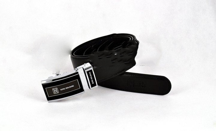 Free Shipping Men's Belts,genuine Leather Belts with Alloy Buckle ,black