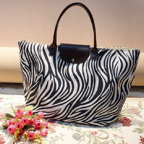 5pcs/lot Promotion Gift Fashion Folding Shopping Bag,supermarket Shopping Bag,shop Cart,lady Bag,handbag