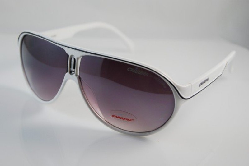 New Upscale Fashionable Sunglasses and Glasses