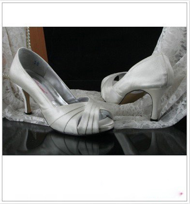 Ivory High Heel Noble Style Exquisite Design Women's Bridal Shoes