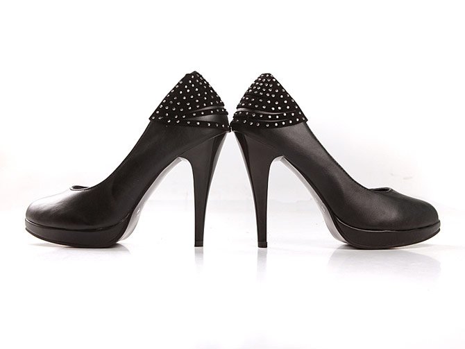High Heel Elegant with Rivets Closed Toes Dress Loafers