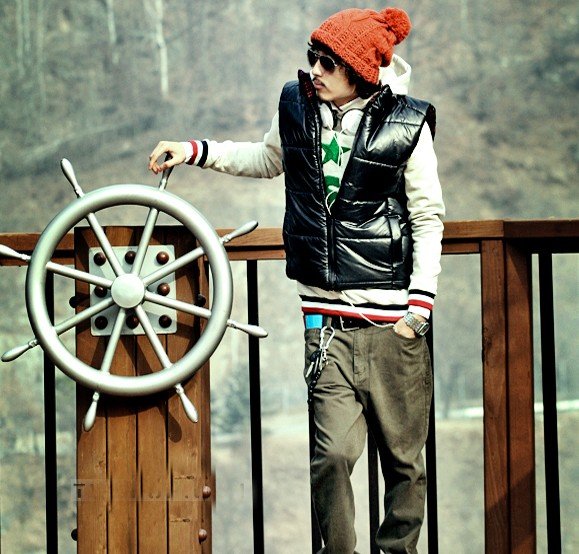 New Design Hot Sale Sleeves Men's Down Coat